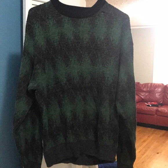 Vintage knit pattern sweater - Picture 2 of 3